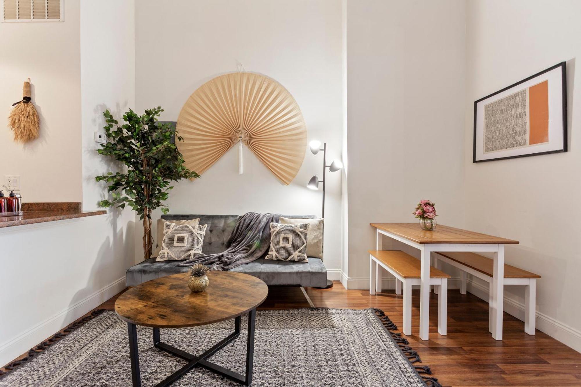 Sleeps 4! 2Br, Gym, Free Parking, Close To Major Attractions Filadélfia Exterior foto
