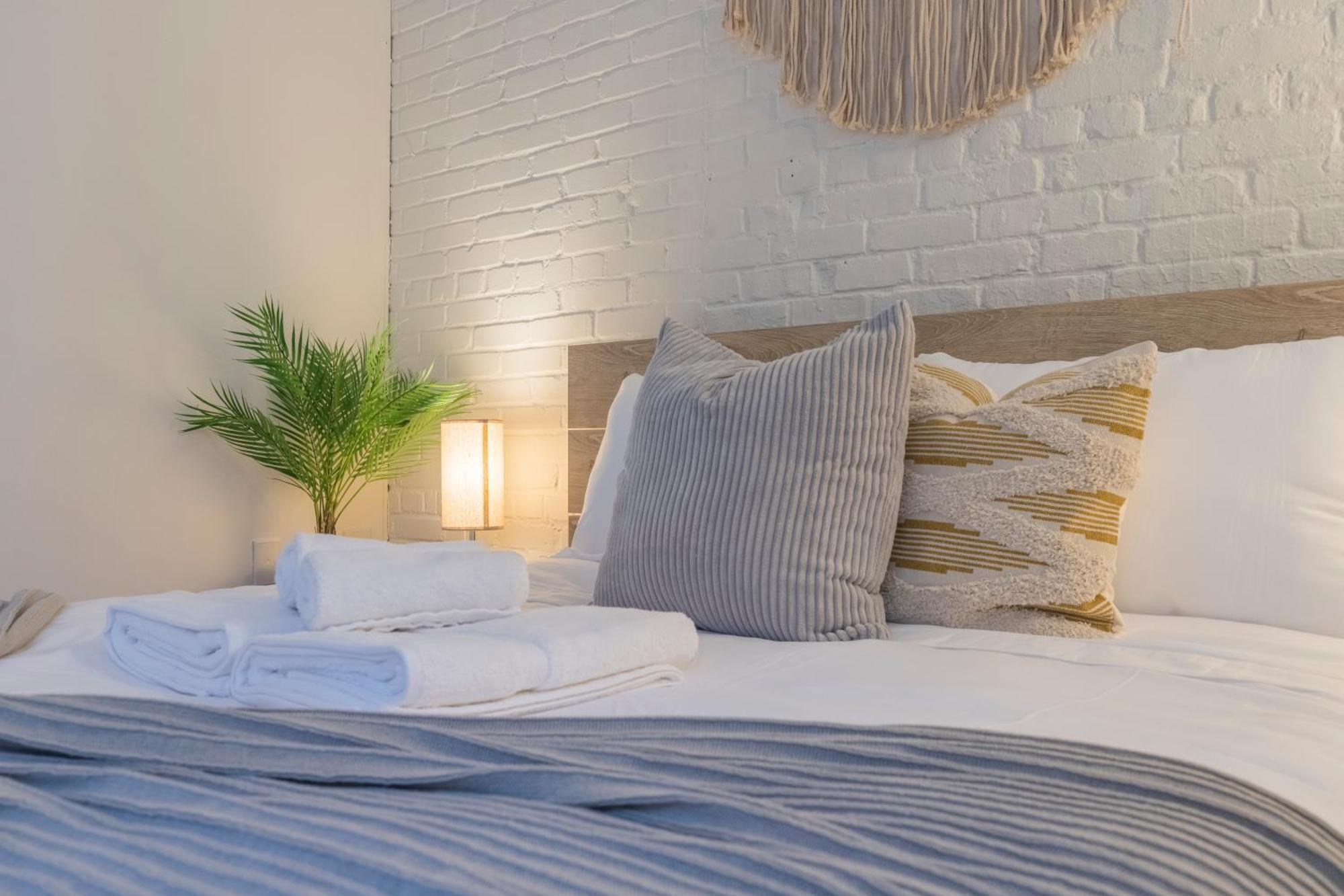 Sleeps 4! 2Br, Gym, Free Parking, Close To Major Attractions Filadélfia Exterior foto
