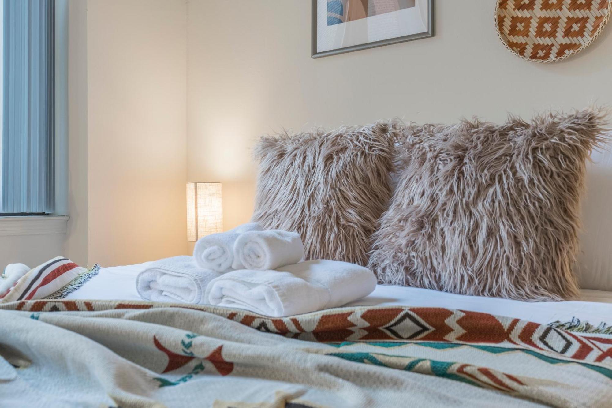 Sleeps 4! 2Br, Gym, Free Parking, Close To Major Attractions Filadélfia Exterior foto